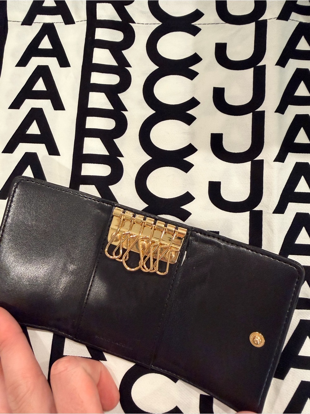 Marc Jacobs Black Leather Compact Key Case - Picture 3 of 3
